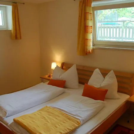 Appartement Ferienwohungen Wassertheurer *